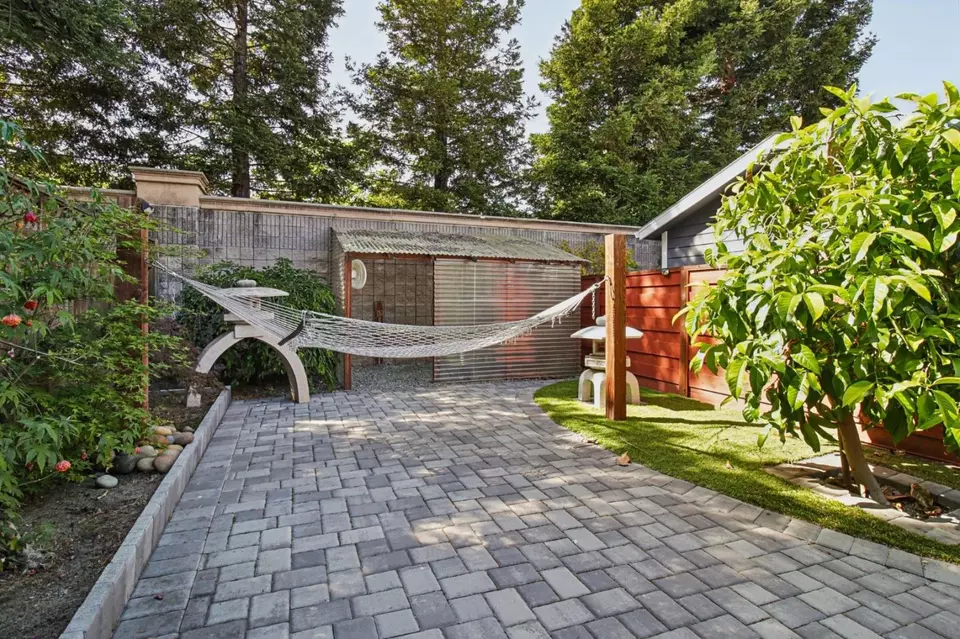 Exterior - 185 Mclellan Ave, San Mateo, CA 94403 photo 14 of 22