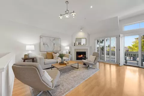 1086 Tiller Ln, Foster City, CA 94404