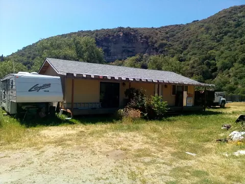 45540 Carmel Valley Rd, Greenfield, CA 93927