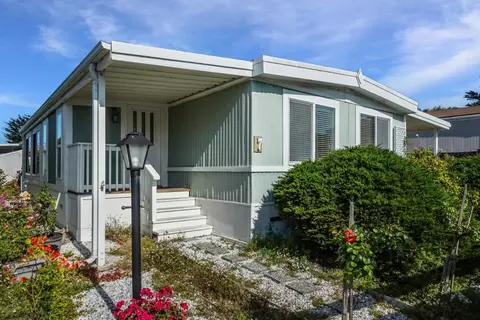 7 Seashell Cir 7, Half Moon Bay, CA 94019