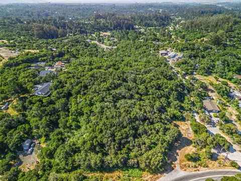 524 Echo Valley Rd, Prunedale, CA 93907 photo 8