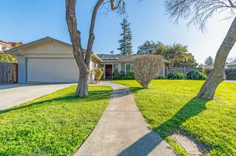 1090 Lily Ave, Sunnyvale, CA 94086