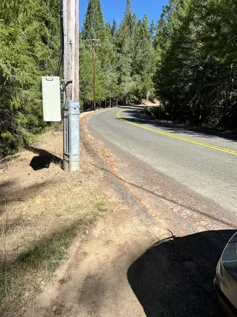 24858 Clover Rd, Willits, CA 95490 photo 9
