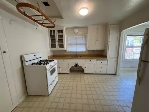 1016-1026 Castro St, Martinez, CA 94553 photo 17