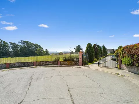 40 Eileen St, Watsonville, CA 95076 photo 12