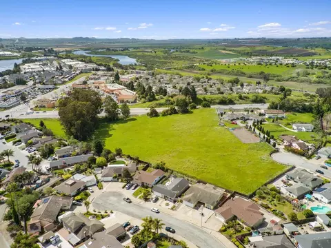 40 Eileen St, Watsonville, CA 95076 photo 6