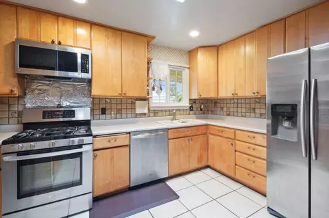 556 Los Coches Ave, Salinas, CA 93906 photo 10