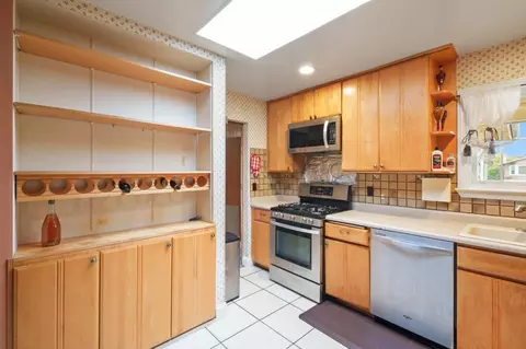 556 Los Coches Ave, Salinas, CA 93906 photo 11