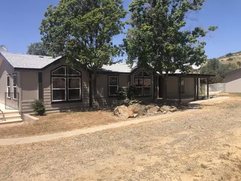 8260 Hunters Valley Rd, Mariposa, CA 95338