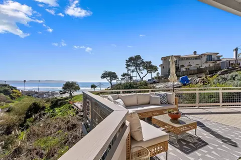 664 Bayview Dr, Aptos, CA 95003