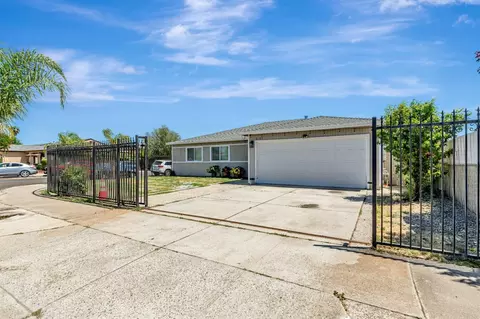 8180 Forest St, Gilroy, CA 95020 photo 1