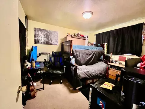 Bedroom - 128 Maple Ave, Watsonville, CA 95076 photo 4 of 7