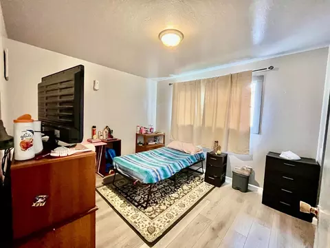 Bedroom - 128 Maple Ave, Watsonville, CA 95076 photo 1 of 7