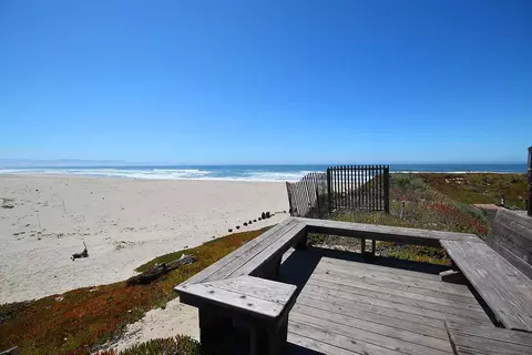 66 Pelican Pt, Watsonville, CA 95076