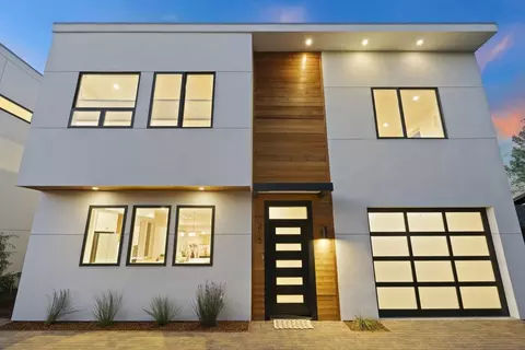 213 Fairmount Ave, Santa Cruz, CA 95062