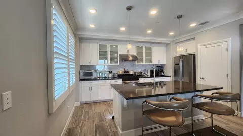 1068 Bigleaf Pl 402, San Jose, CA 95131