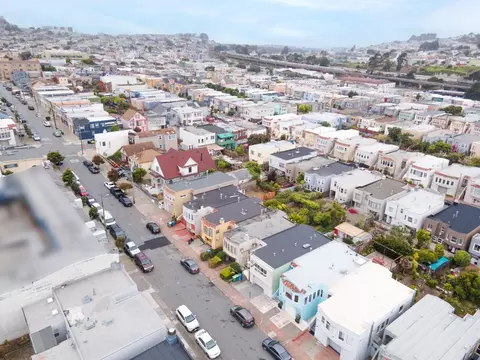 444 Ellington Ave, San Francisco, CA 94112 photo 12