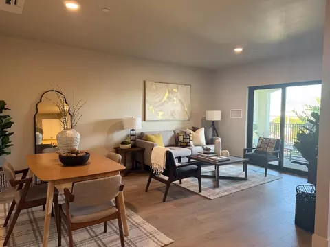 400 San Benito St 309, Hollister, CA 95023