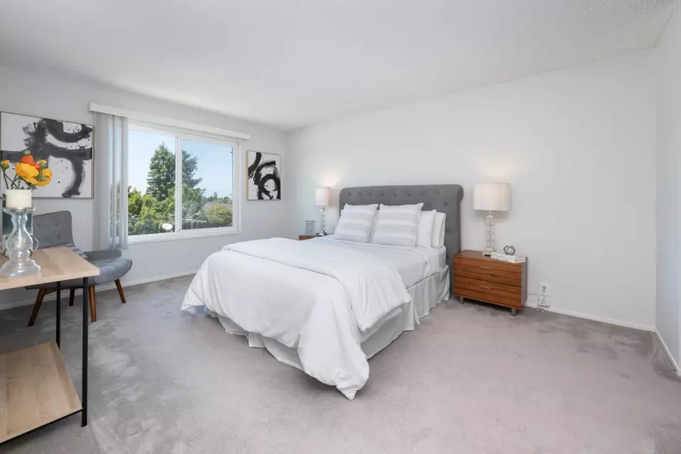 Bedroom - 1458 Hudson St 305, Redwood City, CA 94061 photo 1 of 6