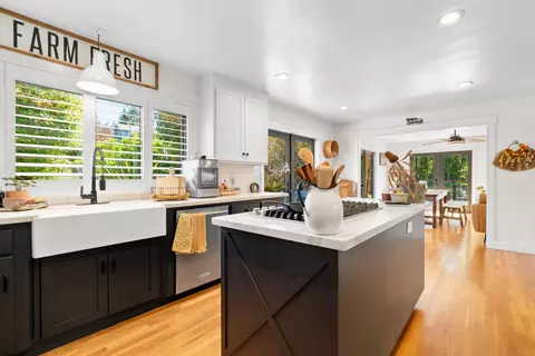 995 Old Farm Ln, Aptos, CA 95003 photo 15