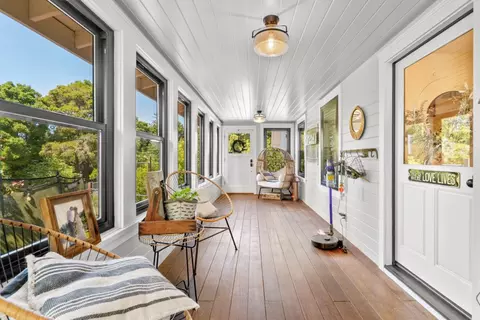 995 Old Farm Ln, Aptos, CA 95003 photo 8