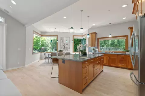 989 Lane Ave, Mountain View, CA 94040 photo 9
