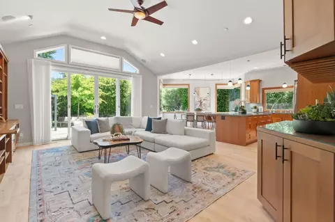 989 Lane Ave, Mountain View, CA 94040 photo 5