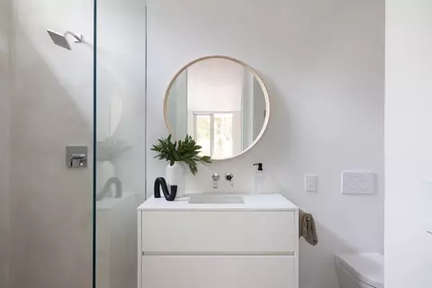 Bath - 3159 Stevenson Dr, Pebble Beach, CA 93953 photo 4 of 7