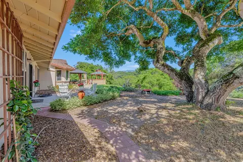19225 Reavis Way, Salinas, CA 93907 photo 9