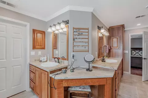 19225 Reavis Way, Salinas, CA 93907 photo 38