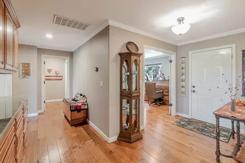 19225 Reavis Way, Salinas, CA 93907 photo 18