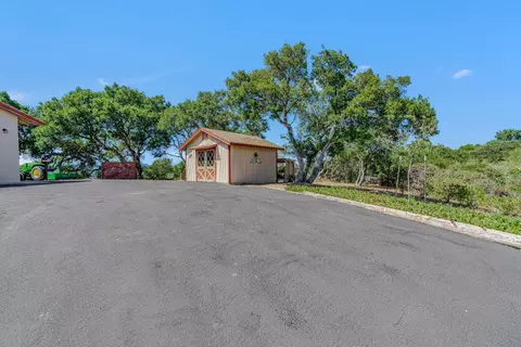 19225 Reavis Way, Salinas, CA 93907 photo 14