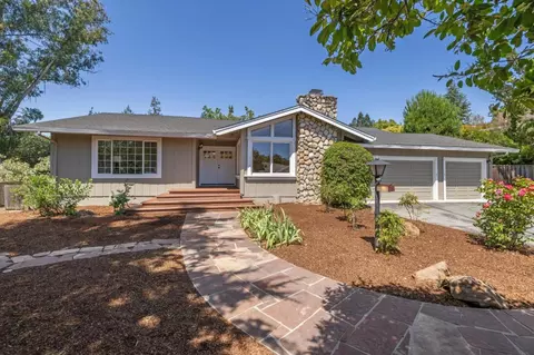 1045 Deanna Dr, Menlo Park, CA 94025