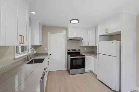 620-624 Mcclellan Ave, Monterey, CA 93940 photo 13