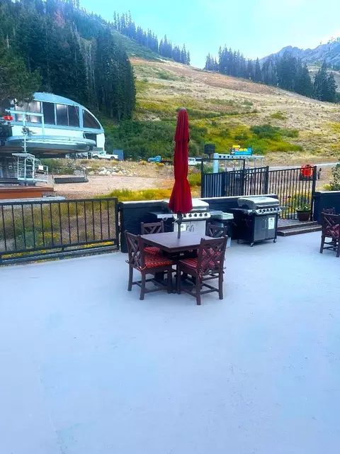 2000 Squaw Vly, Olympic Valley, CA 96146