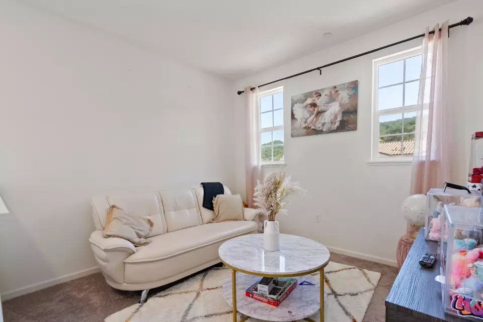 Living - 1455 Winzer Pl, Gilroy, CA 95020 photo 1 of 1