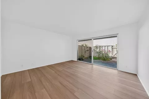 Living - 1358 Terra Nova Blvd, Pacifica, CA 94044 photo 1 of 4