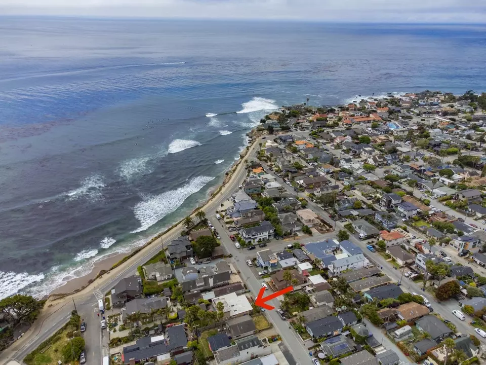 View/Area - 320 35th Ave, Santa Cruz, CA 95062 photo 4 of 5