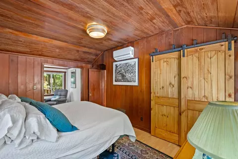Bedroom - 260 Overlook Dr, Boulder Creek, CA 95006 photo 2 of 6
