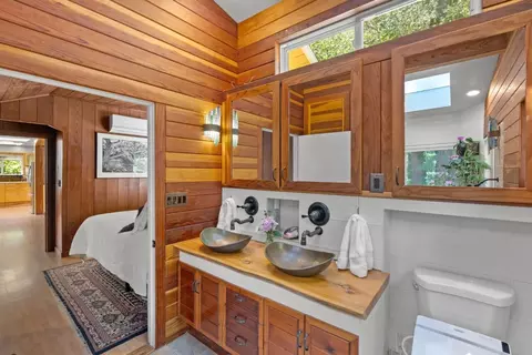 Bath - 260 Overlook Dr, Boulder Creek, CA 95006 photo 1 of 9