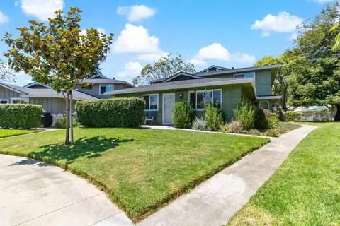 1435 Ruby Ct 1, Capitola, CA 95010 photo 2