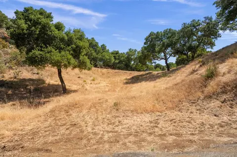 0 Moody Rd, Los Altos, CA 94022