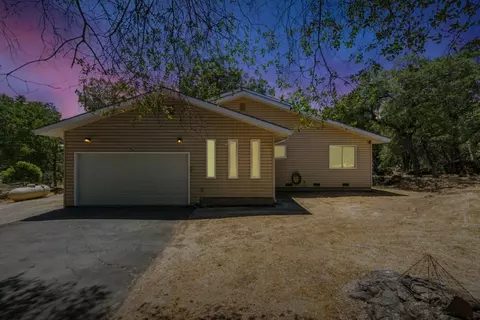 3748 Baldwin Dr, Placerville, CA 95667
