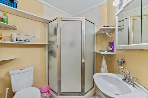 Bath - 12800 Boulder St, Boulder Creek, CA 95006 photo 2 of 2