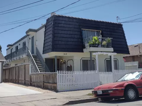 217 Madison Ave, Redwood City, CA 94061
