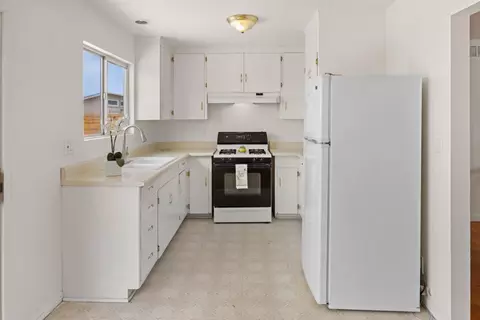 1609 Soto St, Seaside, CA 93955 photo 8