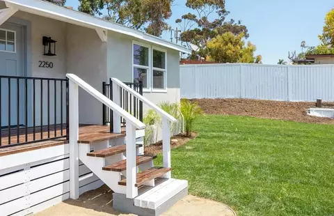 2250 Oceanside Blvd, Oceanside, CA 92054 photo 1