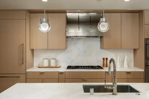 450 First St 107, Los Altos, CA 94022