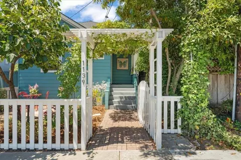 1139 Walk Cir, Santa Cruz, CA 95060