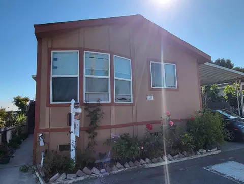 501 S Green Valley Rd 89, Watsonville, CA 95076